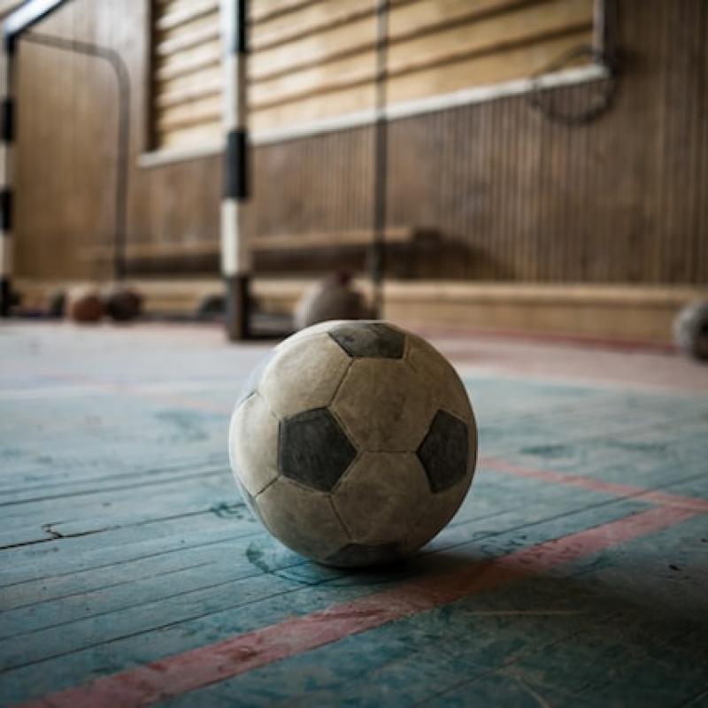 Piłka na sali do wf